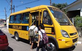 ​Falta de Transporte Escolar para Alunos Especiais na Zona Rural de Guaratuba: Mães Imploram por Solução