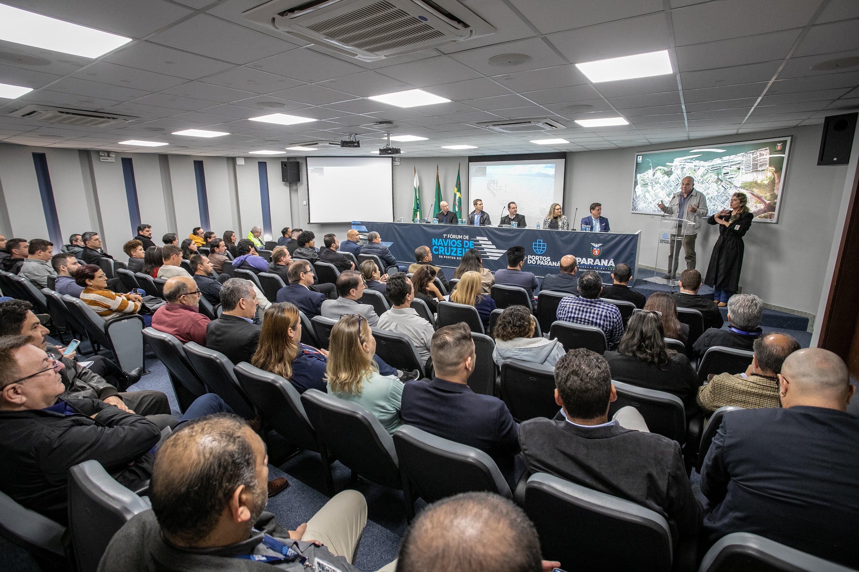 Portos do Paraná e cidades do Litoral se preparam para receber navios de passageiros