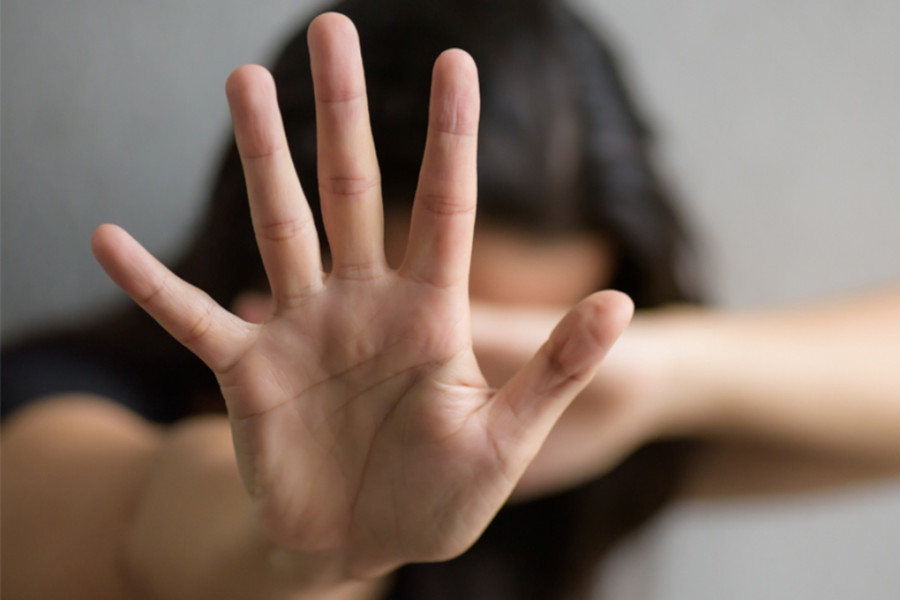 ​Mulher é atingida por água quente após invasão de ex-companheiro em residência no Coroados