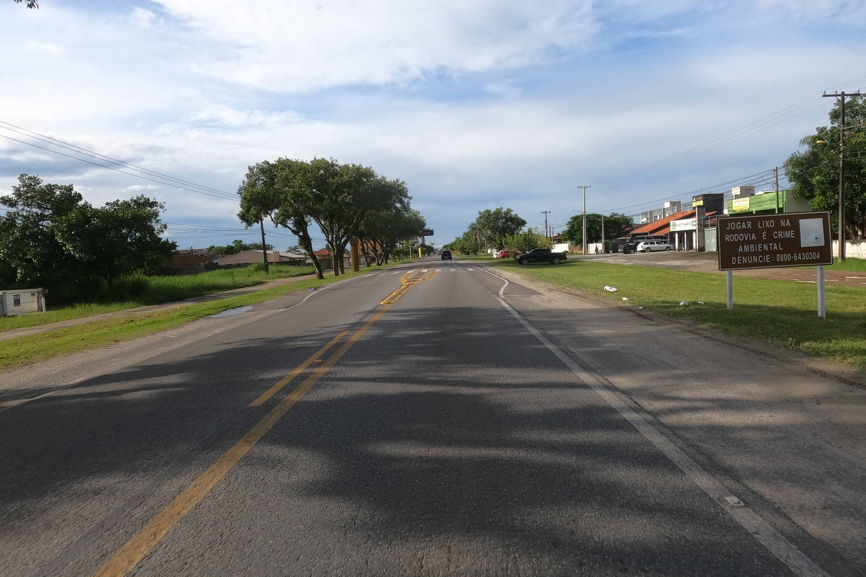 DER/PR homologa edital para duplicar em concreto rodovia entre Matinhos e Praia de Leste