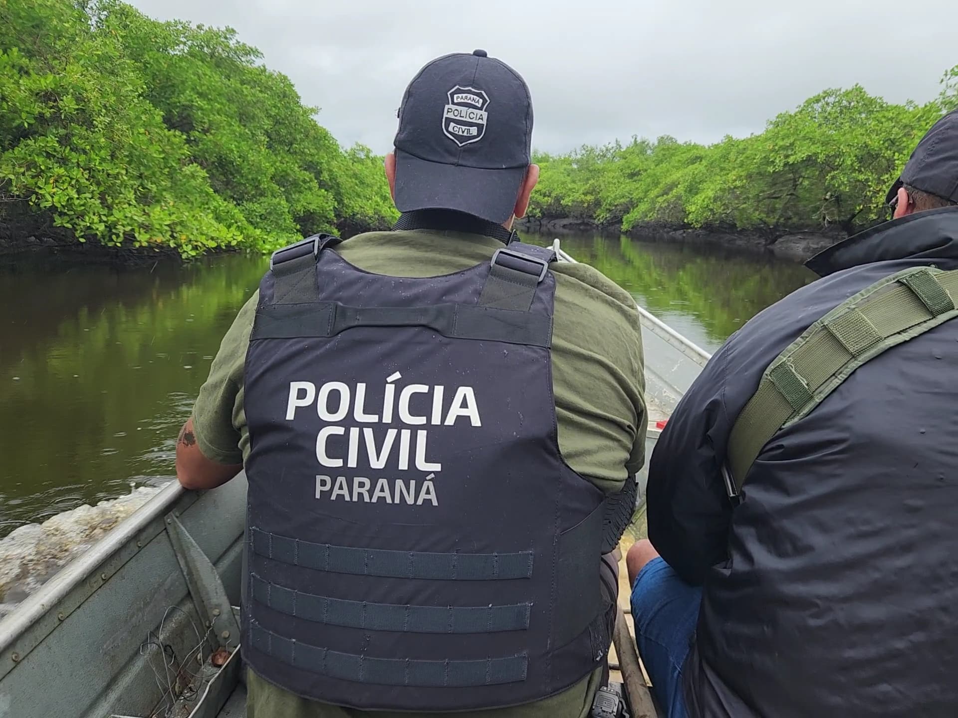 PCPR prende homem em flagrante por resistência e falsa identidade em Guaratuba