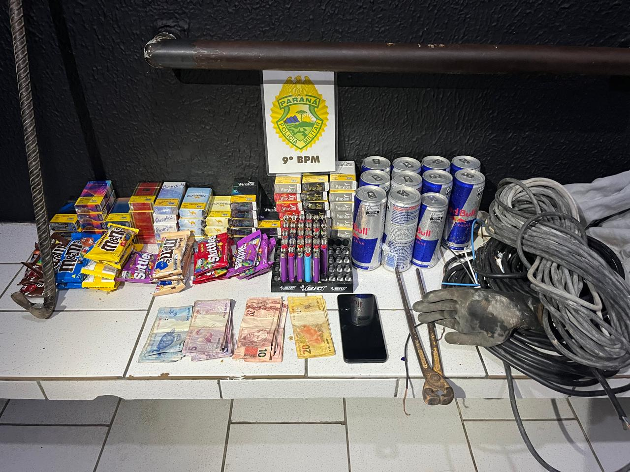 Polícia Militar flagra furto em posto de combustíveis na Avenida Paraná e prende suspeito em flagrante