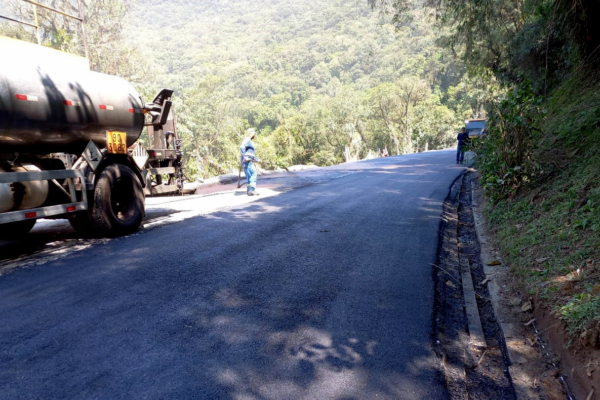 Com grande obra em andamento, Graciosa segue com bloqueio total nesta terça