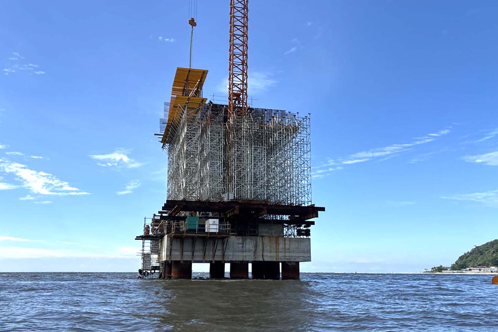 Ponte de Guaratuba: confira o início da construção da superestrutura