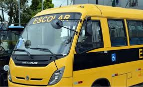 ​CADÊ O BUSÃO? Crianças da zona rural de Guaratuba estão há um mês sem aulas por falta de transporte escolar