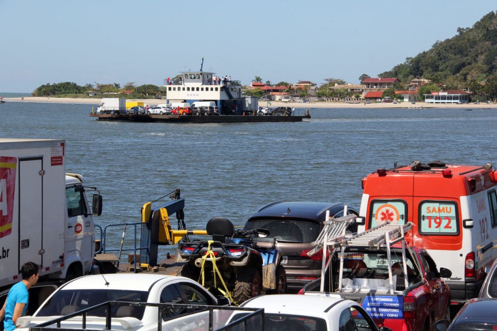 Novo contrato emergencial do ferry-boat já está valendo