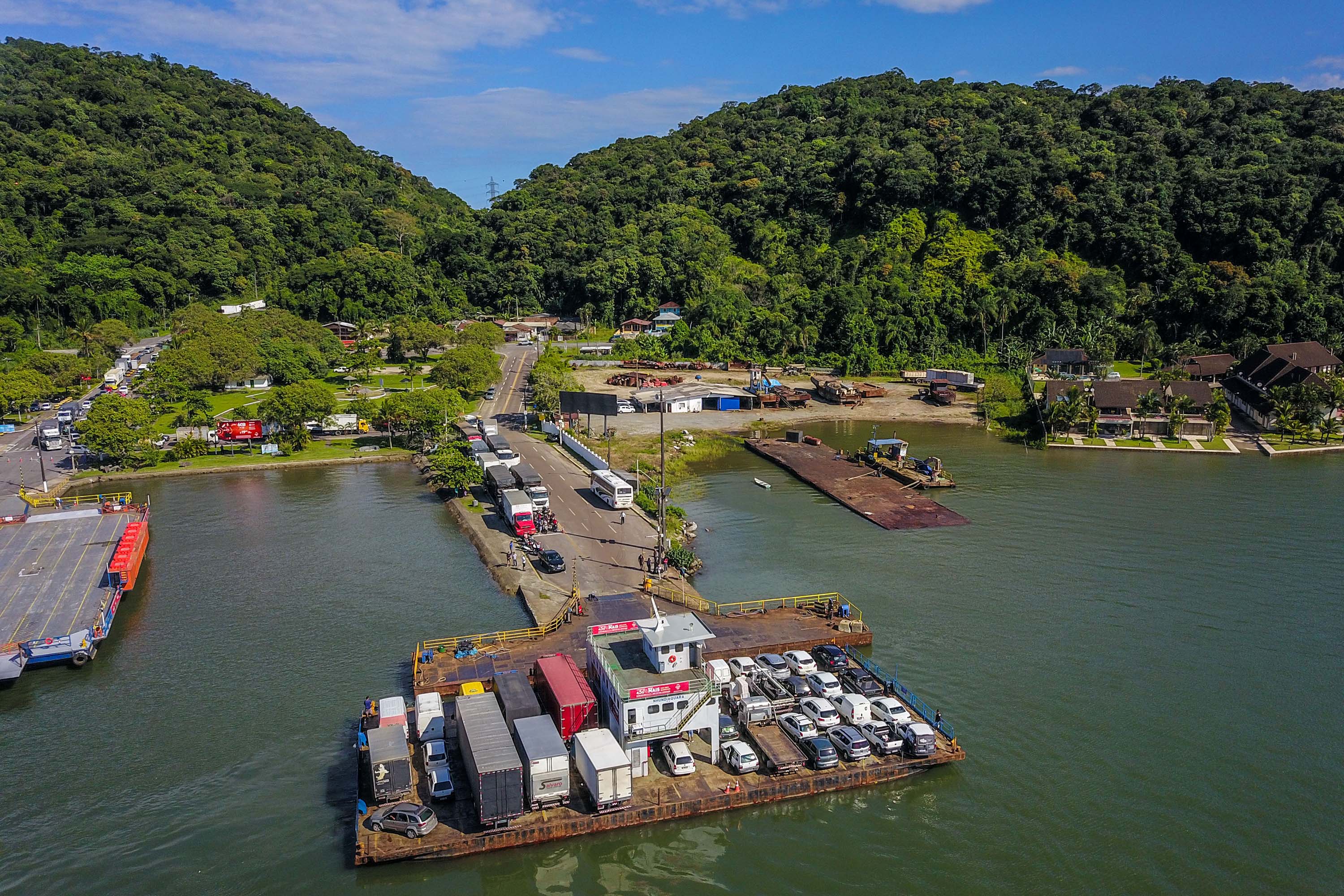 Estado promove audiência pública sobre nova licitação do ferry boat de Guaratuba