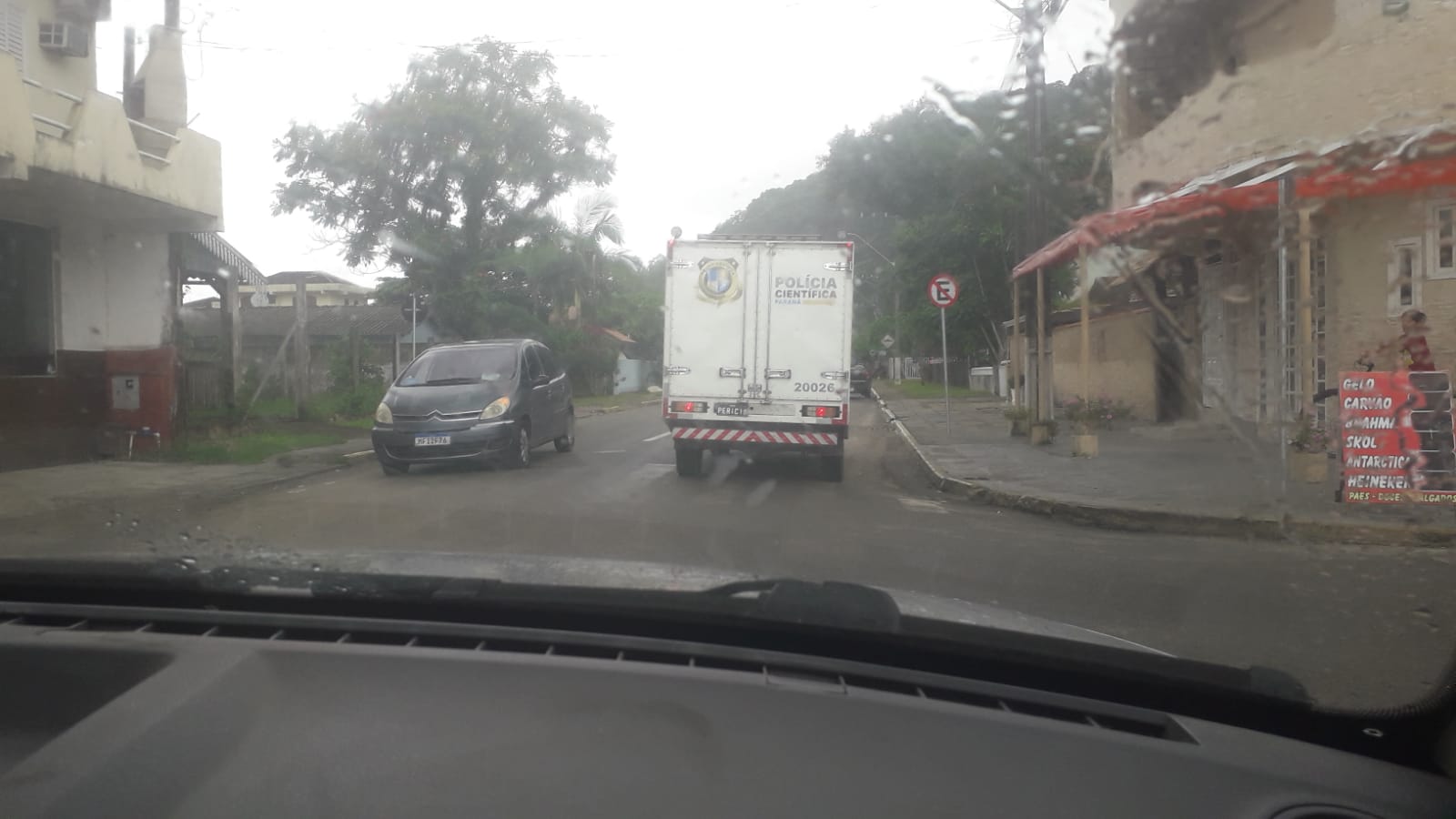 ​Corpo de homem sem roupas é descoberto sem vida em veículo no Caieiras